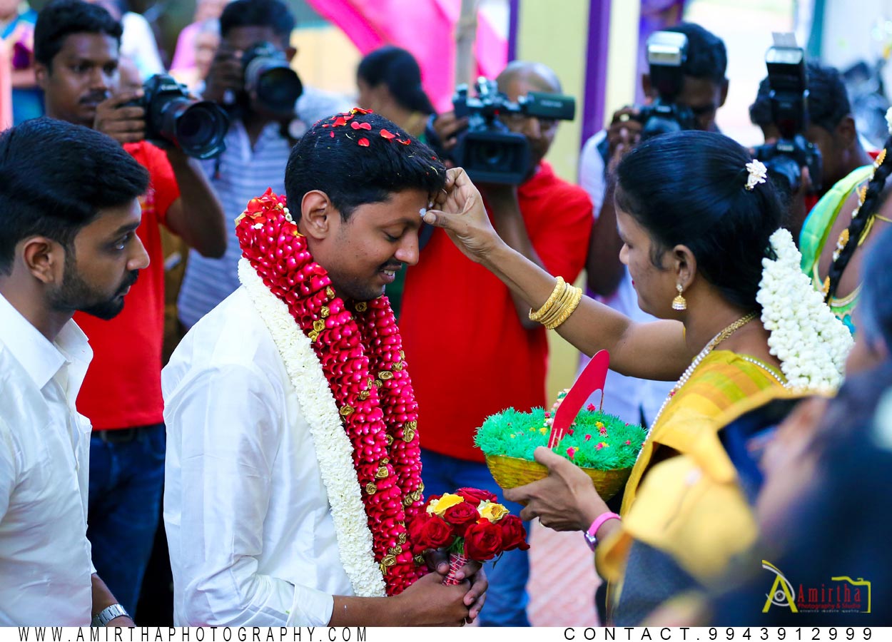 professional candid wedding photography in Madurai 7 (1)